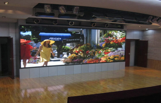 P4 ultra fino RGB 3 en los gabinetes de aluminio de 1 pantalla de SMD LED, de alta resolución