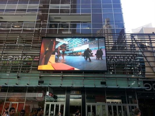 Buen precio P6 Publicidad Publicación Alto brillo Tamaño personalizable Exhibición LED exterior fija con frecuencia de actualización de 3840hz En línea