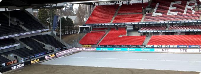 pantallas LED SMD3535 del per&iacute;metro de 6000nit P10 para el f&uacute;tbol 7